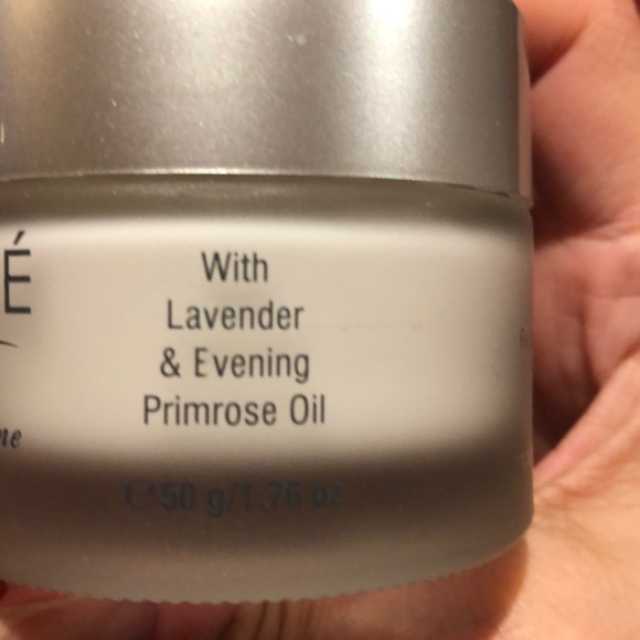 Lanoline Rosehip oil, night recovery creme - Picture 3 of 5